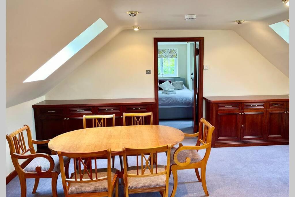 Adorable 2 Bedroom Countryside Guesthouse Broome  Exterior photo